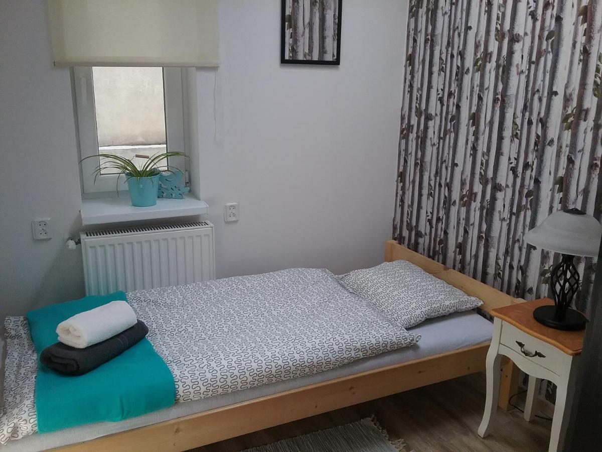 Apartamento Pokoje Mlodziezowe Stary Toruń Exterior foto